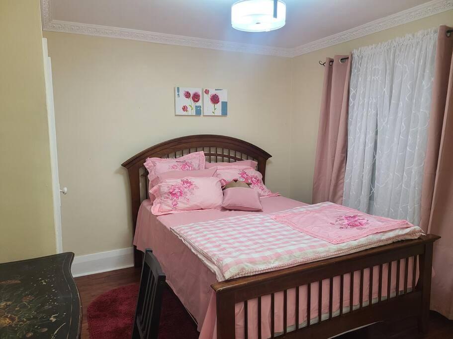 3 Bedroom House In Downtown Apartment